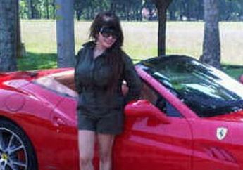 Dulu Implan Payudaranya Pecah Saat di Penjara, Artis Cantik Ini Ternyata Juga Sempat Jadi Sorotan Saat Nikahi Anaknya, Begini Kabarnya Kini