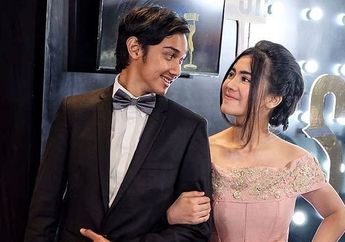 5 Ide Outfit Kondangan Bareng Pacar ala Felicya Angelista dan Caesar Hito. Sweet!