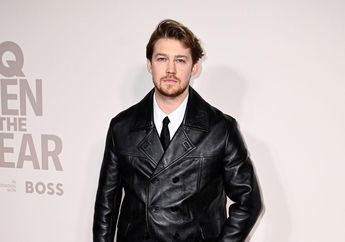 Kemunculan Pertama Joe Alwyn di Publik Usai Putus dengan Taylor Swift