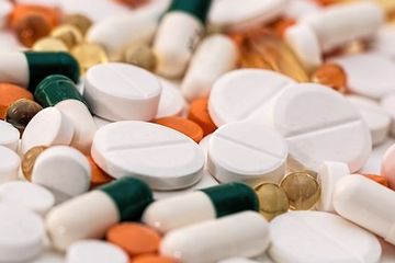 Bakteri Kebal Antibiotik di Indonesia Tertinggi di ASIA, Penyebabnya Penggunaan yang Tidak Tepat,  Ahli dan Kementerian Kesehatan Bahas Langkah Bersama