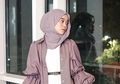 Bikin Netizen Nangis di Pojokan, Ternyata Segini Harga Flat Shoes Lesty Kejora!