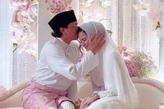 Kini Jadi Permaisuri Di Hati Engku Emran Noor Nabila Ternyata Sama Sama Pernah Rasakan Kegagalan Rumah Tangga Seperti Duda Laudya Cynthia Bella 2 Kali Nikah Dan Cerai Tahun 2020