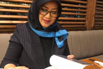 Dr. Tifauzia Tyassuma 