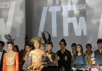 4 Desainer Kondang Indonesia Ramaikan Indonesia Teen Fashion Week 2023
