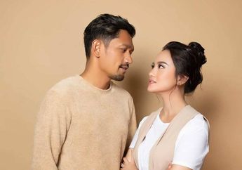 Pengorbanan Sebagai Calon Mantu Terbukti di Akhir Hayatnya, Ibnu Jamil Rela Turun Langsung ke Liang Lahat Demi Kuburkan Mendiang Ibu Ririn Ekawati