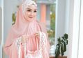 Selain Putih, Yuk Pakai 6 Pilihan Mukena Unik Ini Buat Shalat Eid di Hari Lebaran!