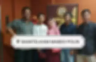 Putra dan Ibunya ketika berada di BAINTELKAM Mabes Polri