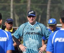 Naga Beringas Robert Rene Alberts Kembali, Persib Bandung Mengancam!