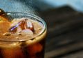 Kerap Dianggap Tak Sehat, Siapa Sangka Minuman Soda Bisa Bantu Kita Singkirkan Asam Urat yang Bertamu, Mau Coba?