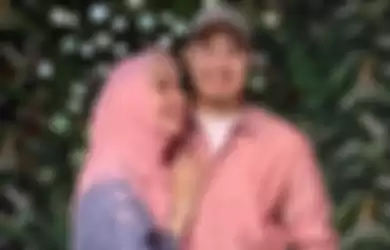 Kartika Putri dan Habib Usman