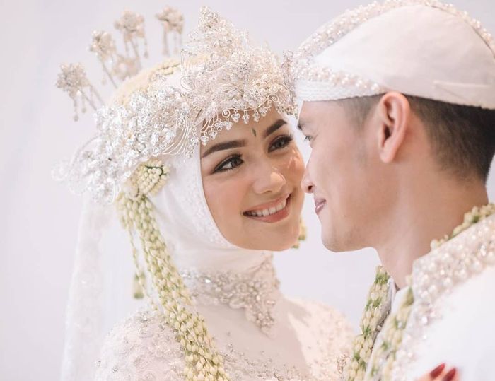 Kena Tegur Penghulu Sehabis Ijab Kabul, Rezky Aditya Malah ...