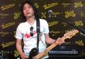 5 Gitaris Top Indonesia Versi Ultimate-Guitar, Pastinya Ada Dewa Budjana