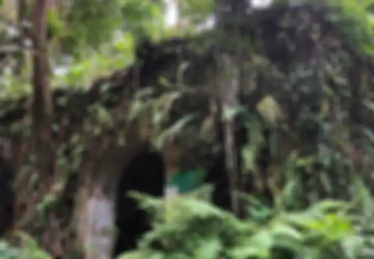 Terkesan Mistis Ini Sejarah Benteng Karang Bolong di Nusakambangan