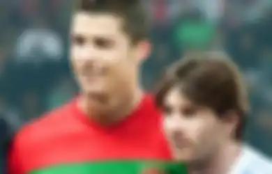 Cristiano Ronaldo dan Lionel Messi