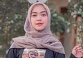 Tak Cukup Hanya Didamprat Tetangga, Ria Ricis Kembali Banjir Nyinyiran Warganet Usai Lakukan Hal Ini Ramai-ramai di Luar Rumah