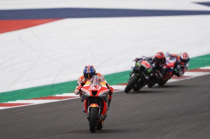 Aksi pembalap Repsol Honda, Marc Marquez pada sesi balapan MotoGP Americas 2022, Senin (11/4/2022) dini hari WIB