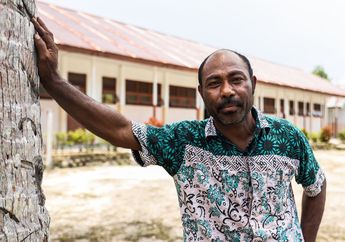 Nixon Watem, Pengebom Ikan yang Jadi Guru Pendidikan Lingkungan Hidup