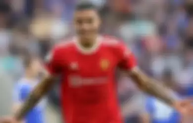 Penyerang Manchester United, Mason Greenwood, merayakan gol ke gawang Leicester City dalam laga Liga Inggris di Stadion King Power, Sabtu (16/10/2021).