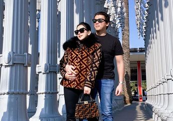 Tak Pernah Perlihatkan Kediaman Pribadinya dengan Reino Barack, Syahrini Tiba-tiba Pamer Momen Intimnya di Kamar Mandi Apartemen Mewah!