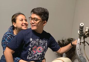 Video Prank yang Dilakukannya Dinilai Bikin Sedih Suami, Tya Ariestya Beri Klarifikasi: Nggak Ada yang perlu Dikasihani, Suami Saya Ketawa-ketawa Aja, Kita Berdua Happy!