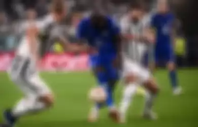 Juventus sukses membuat penyerang Chelsea, Romelu Lukaku, mati kutu pada matchday kedua Grup B Liga Champions 2021-2022.