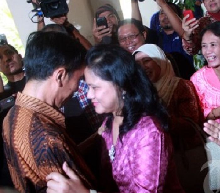 Jarang Terekspos Begini Kisah Cinta Presiden Jokowi Dan Iriana 32 Tahun Silam Semua Halaman Nakita