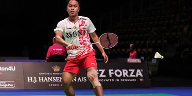 Hasil BWF World Tour Finals 2022 - Remuk Duluan, Anthony Bantai Jonatan dalam Derbi Indonesia