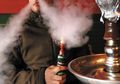 Satu Desa Harus Diisolasi Karena Asap Shisha dari Orang Positif Terinfeksi Virus Corona