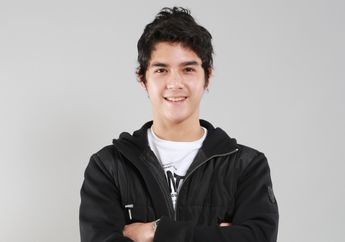 Pantas Saja Cucunya Ganteng-ganteng, Inilah Sosok Kakek Buyut Al Ghazali, Potret Lawasnya yang Rupawan dan Menawan Langsung Curi Perhatian