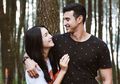 Kenakan Kebaya Merah, Begini Serasinya Citra Kirana dengan Ali Syakieb! Serasi Banget!