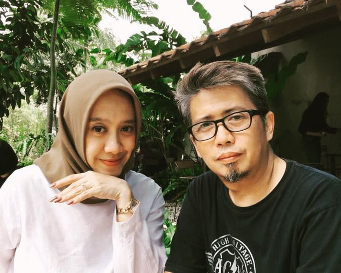 Harry Nugraha, mantan suami <a href='https://manado.tribunnews.com/tag/mulan-jameela' title='Mulan Jameela'>Mulan Jameela</a> dan sang istri.