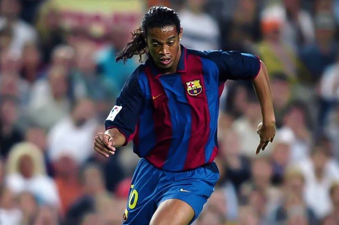 Legenda Barcelona, Ronaldinho.