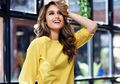 Tabloid NOVA Terbaru: Blasteran Jerman, Cinta Laura Bangga Jadi WNI