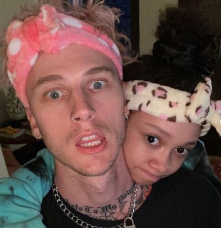 Machine Gun Kelly Bakal Main Film Bareng Putrinya Semua Halaman Hai