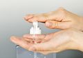 Langka di Pasaran, Dosen dan Mahasiswa Itera Lampung Kolaborasi Bikin Hand Sanitizer