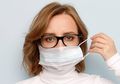 Agar Tak Susahkan Pengguna Kacamata di Tengah Pandemi, Begini Cara yang Benar Pemakaian Masker Bagi Orang yang Berkacamata
