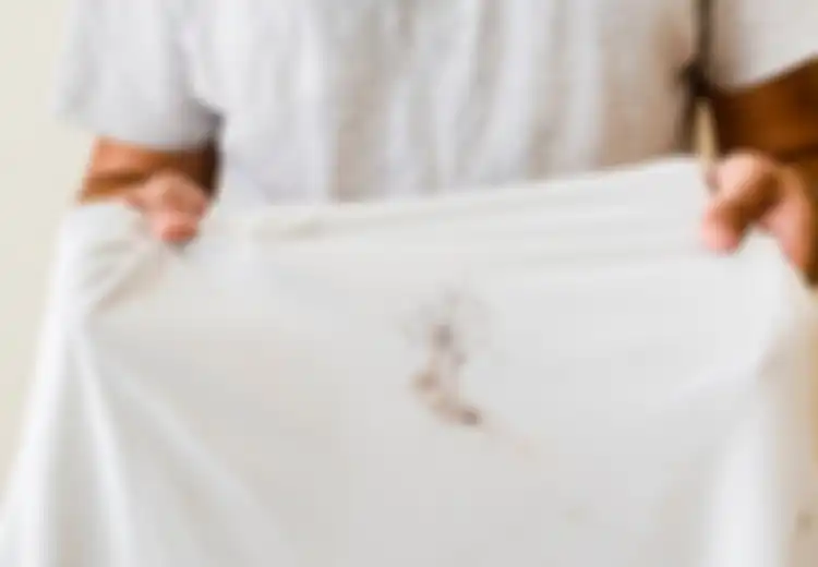Dijamin Noda Bekas Oli pada Baju Hilang, Begini Cara Mudah Hilangkan Minyak pada Serat Kain dengan Bahan Rumahan
