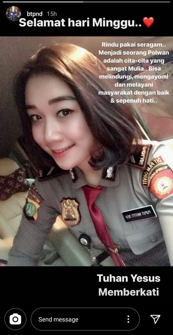Potret Puput Nastiti Devi saat pakai seragam Polwan