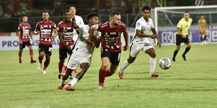 Tendangan Apik Ilija Spasojevic Bawa Bali United Unggul atas Persija pada Babak Pertama
