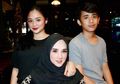 Curi Perhatian Saat Dampingi Sang Ibu Dilantik Jadi Anggota DPR RI, Anak Sulung Mulan Jameela Tampil Anggun Hingga Pakai Sepatu Harga Jutaan Rupiah!