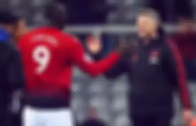 Romelu Lukaku (kiri) bersama Ole Gunnar Solskjaer (kanan)