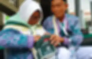 19 Tahun Menabung Rp10 Ribu Sehari, Sepasang Buruh Tani Akhirnya Bisa 'Naik' Haji: Saya Ingin Berdoa Agar Hidup Saya Jangan Susah Amat