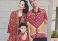Pakai Kaus Mahal Senilai 7 Juta Rupiah yang Jadi Sorotan, Begini Tampilan Nagita Slavina Saat Naik MRT