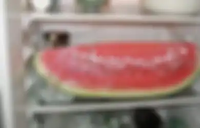 Simpan Semangka Berhari-hari dalam Kulkas Ternyata Berbahaya, Wanita Ini Berakhir Tragis Setelah Memakannya