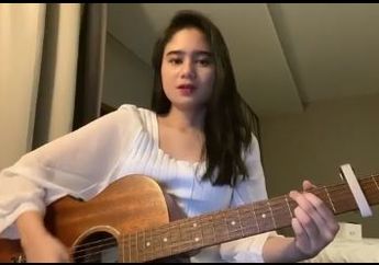 Tissa Biani Posting Video Lagi Gitaran di Instagram, Netizen: 'Akhirnya Cover Lagi'