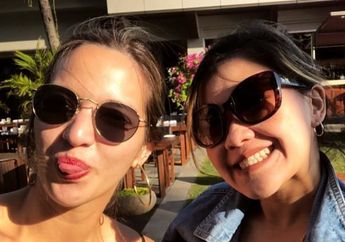 Sama-sama Cantik dan Hits, Inilah Sosok Kakak Nia Ramadhani yang Jarang Terekspos
