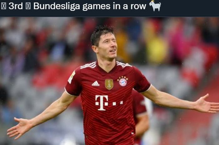 enyerang Bayern Muenchen, Robert Lewandowski, gagal menyamai prestasi Cristiano Ronaldo setelah mandul melawan Barcelona di Liga Champions.