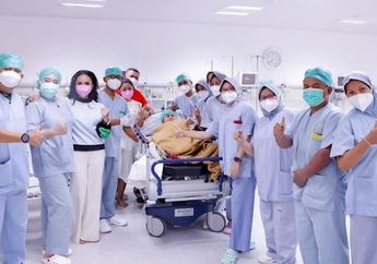 Tegang Putra Bungsunya dengan Raul Lemos Harus Masuk Ruang Operasi Sepulang dari Singapura, Krisdayanti Singgung Soal Trauma: Teriakannya Masih Saya Ingat