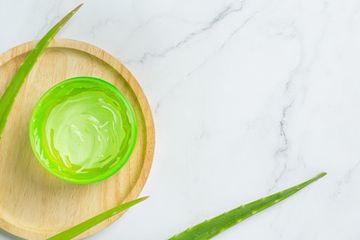 6 Manfaat Aloe Vera Soothing Gel, Kurangi Jerawat Hingga Hambat Penuaan