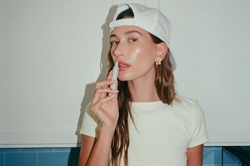 Mengalami Stroke Ringan, Hailey Bieber Juga Ungkap Didiagnosis Patent Foramen Ovale, Apa itu?